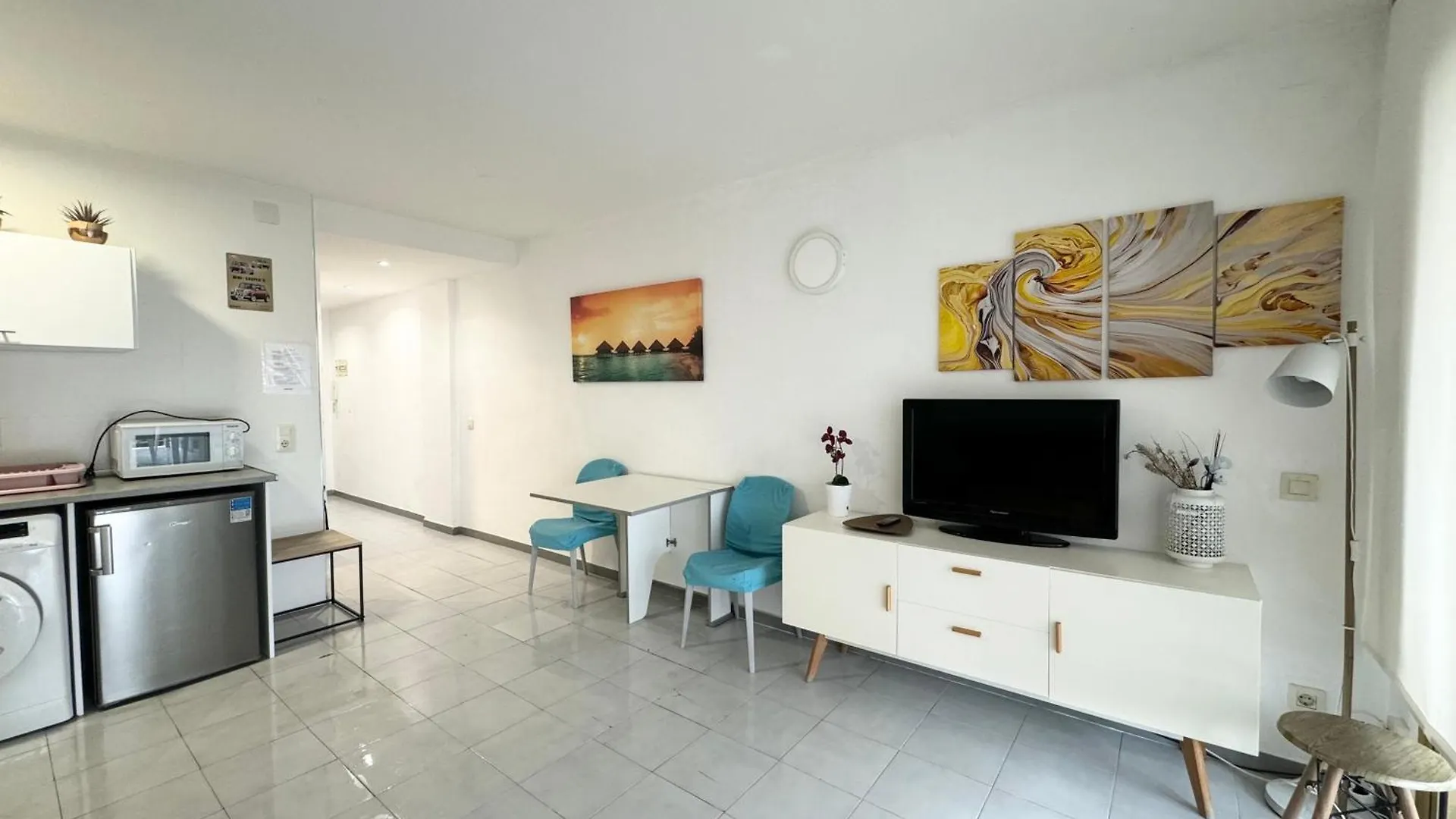 Apartsalou Argenta Španělsko