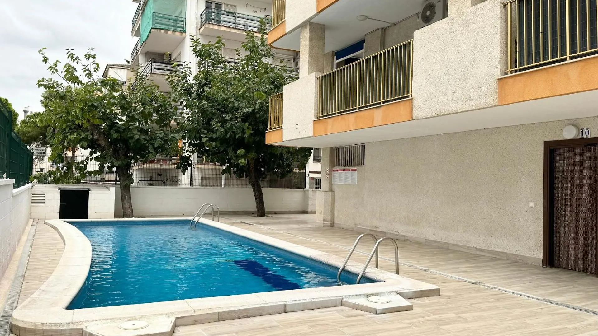 Apartsalou Argenta